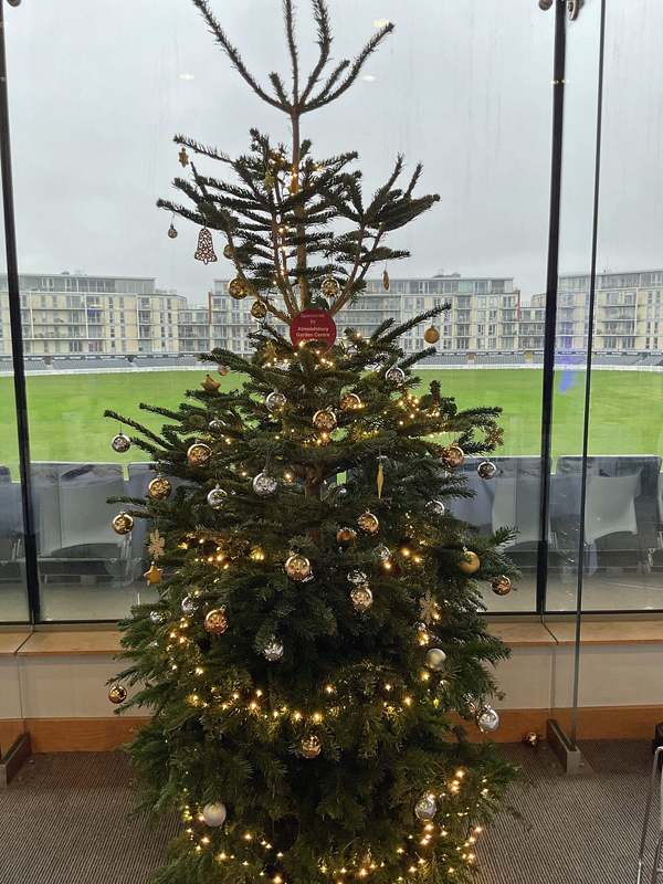 Blue Diamond Christmas Lunch 2025 - Bristol Rovers Supporters Club